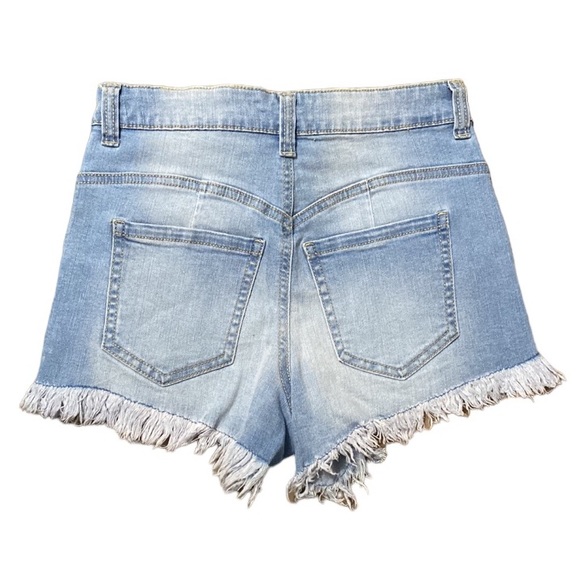 Curvy High Rise Shorts - Picture 2 of 3